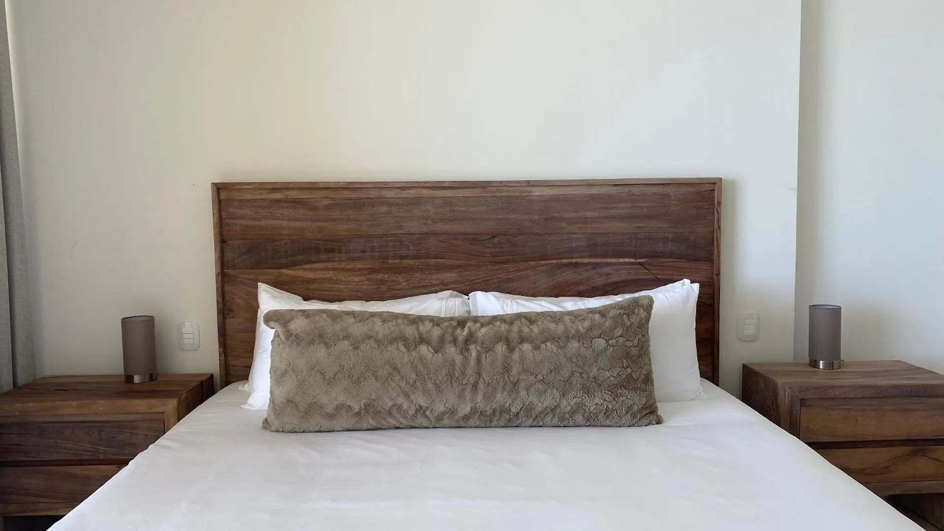 Mistiq Cabos Luxury Apartments By Paramo Cabo San Lucas