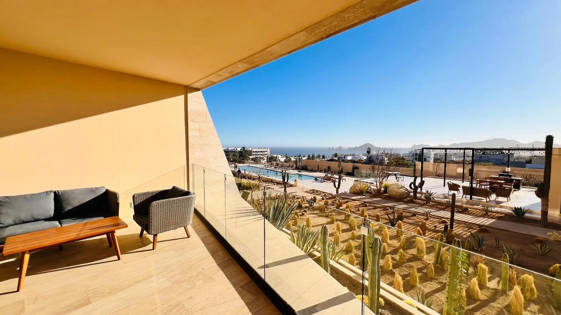 Mistiq Cabos Luxury Apartments By Paramo Cabo San Lucas Meksyk