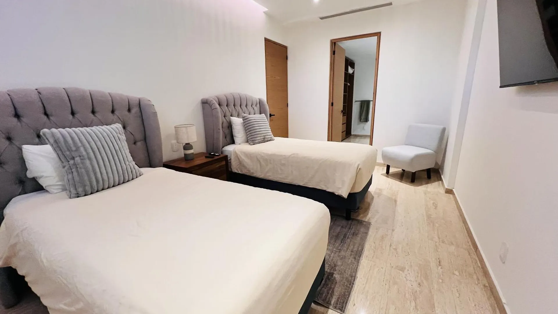 Mistiq Cabos Luxury Apartments By Paramo Cabo San Lucas