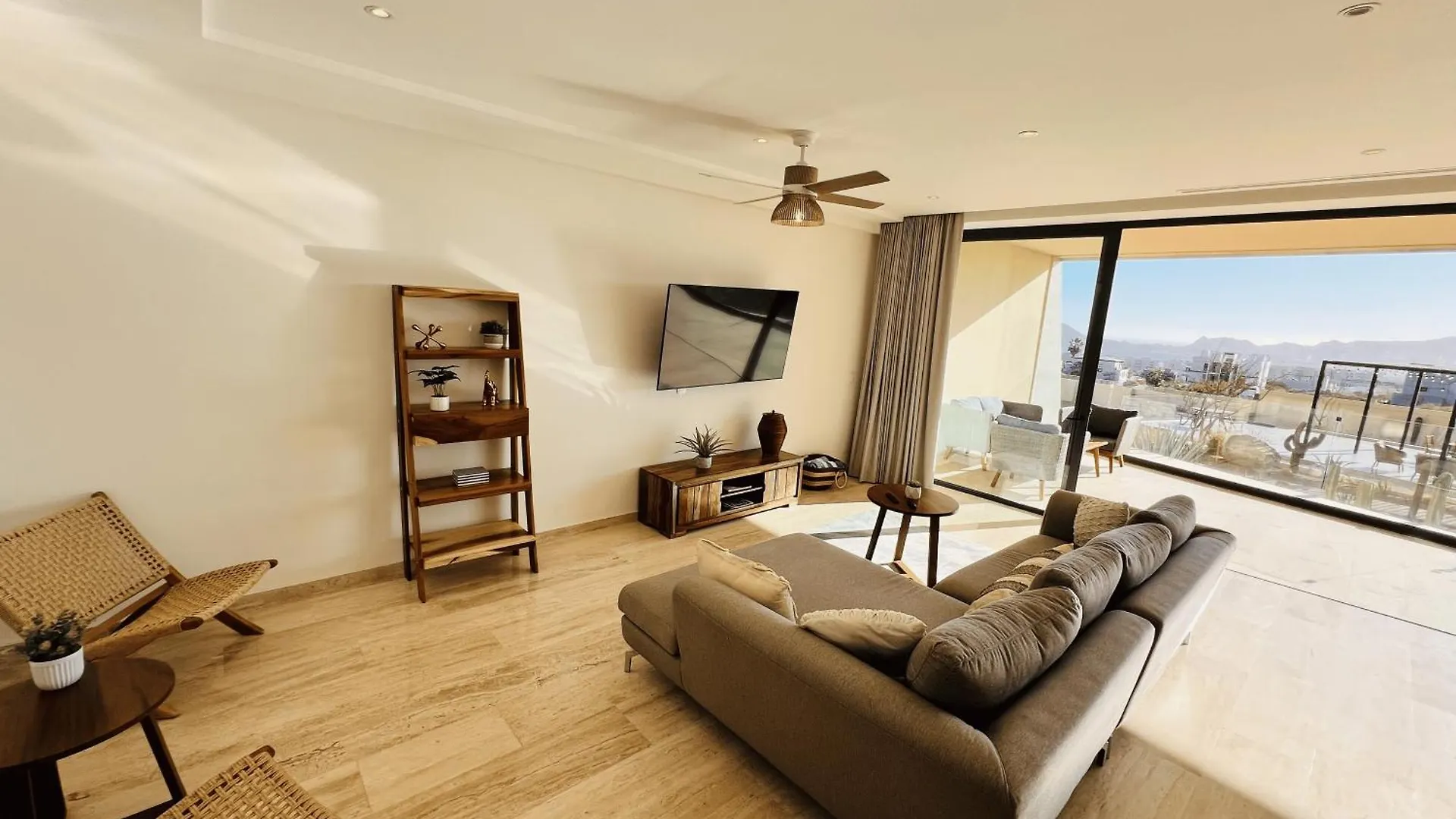 Mistiq Cabos Luxury Apartments By Paramo Cabo San Lucas