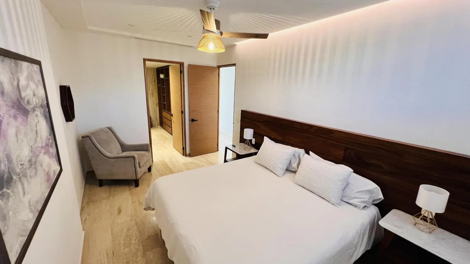 Mistiq Cabos Luxury Apartments By Paramo Cabo San Lucas